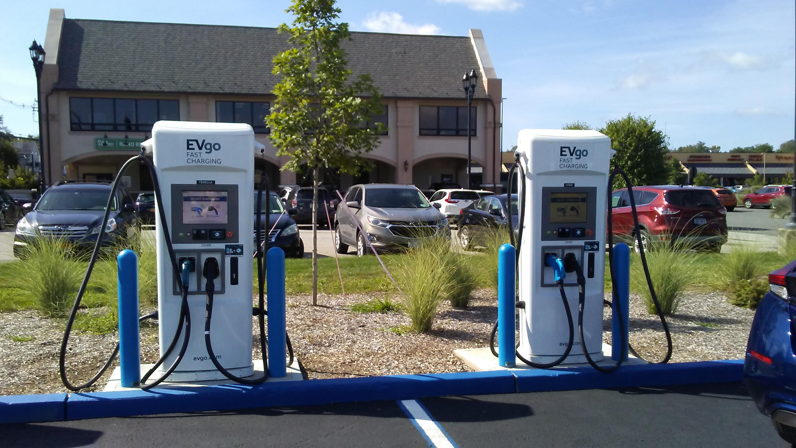 Electric Charging Stations at Simon Mall in Nanuet